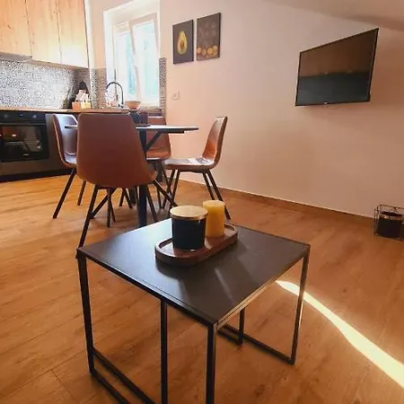 Nina Appartement Rab Town