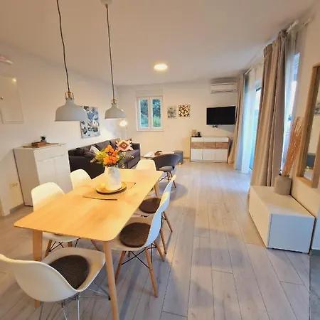 Appartement Nina *