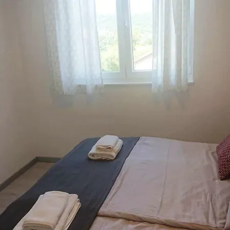 Apartament Nina *