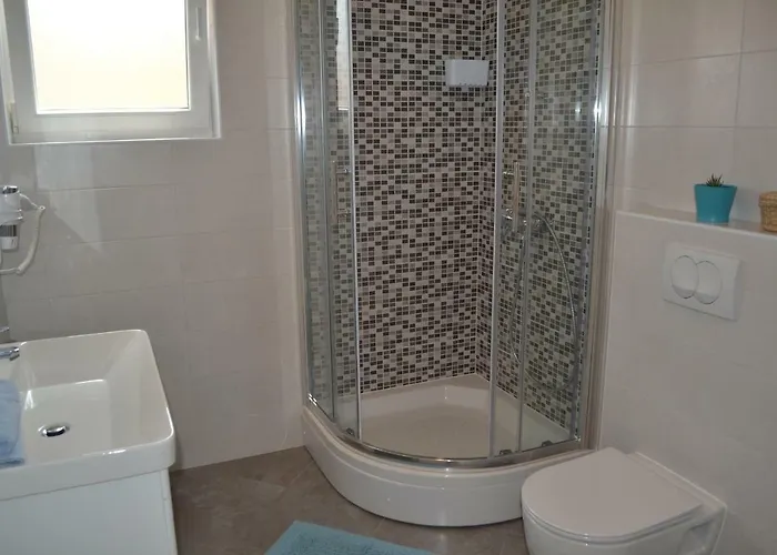 Nina Apartament Rab Town