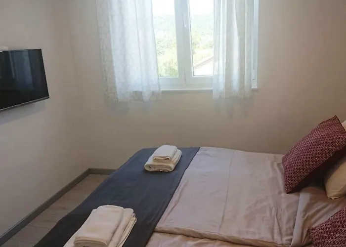 Apartament Nina *